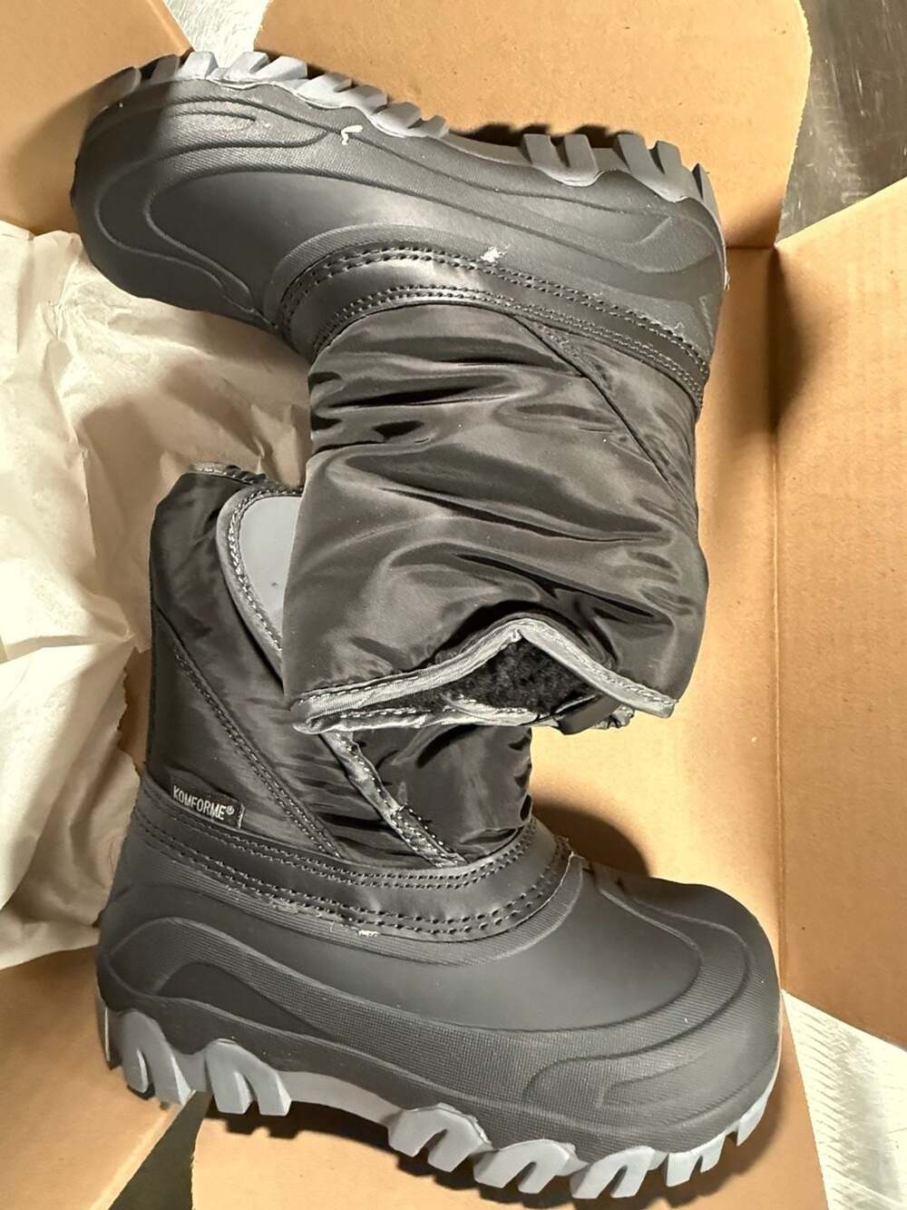 Komforme Black Winter Snow Boots Size 1